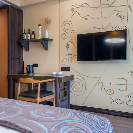 Giuaani Winery Hotel Manavi Luaran gambar