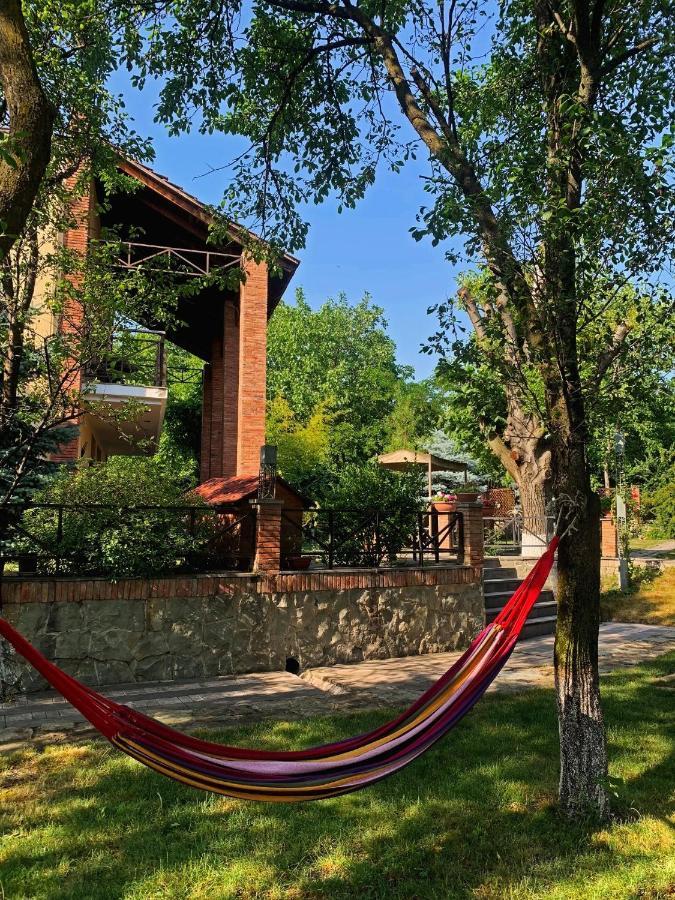 Giuaani Winery Hotel Manavi Luaran gambar