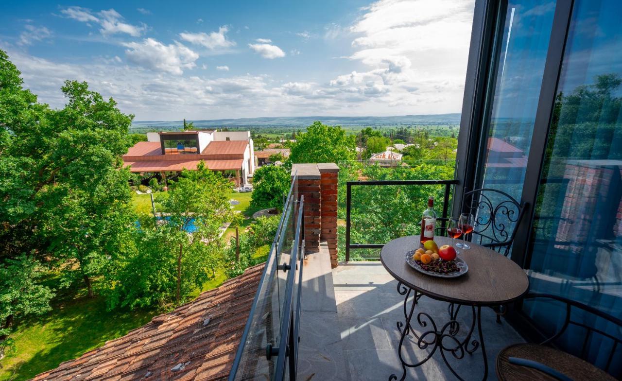 Giuaani Winery Hotel Manavi Luaran gambar